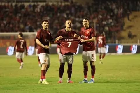 سيراميكا كليوباترا يتقدم على الأهلي بهدف لاكاي